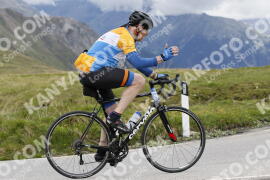 Photo #3197920 | 23-06-2023 10:52 | Passo Dello Stelvio - Peak BICYCLES
