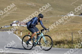 Photo #4228930 | 10-09-2023 09:51 | Passo Dello Stelvio - Peak BICYCLES