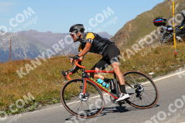 Photo #2734049 | 24-08-2022 14:04 | Passo Dello Stelvio - Peak BICYCLES