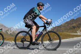 Foto #4198211 | 08-09-2023 12:30 | Passo Dello Stelvio - die Spitze BICYCLES