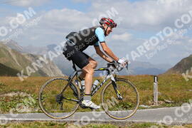 Foto #4037459 | 23-08-2023 13:37 | Passo Dello Stelvio - die Spitze BICYCLES