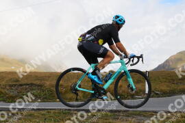 Photo #4263635 | 16-09-2023 11:20 | Passo Dello Stelvio - Peak BICYCLES
