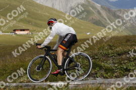 Foto #3694331 | 02-08-2023 11:07 | Passo Dello Stelvio - die Spitze BICYCLES