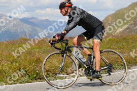 Photo #3857319 | 13-08-2023 14:27 | Passo Dello Stelvio - Peak BICYCLES