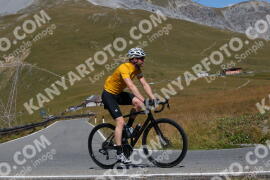 Photo #2667292 | 16-08-2022 11:40 | Passo Dello Stelvio - Peak BICYCLES