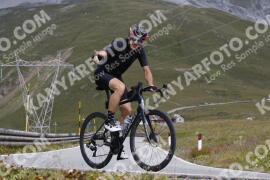 Photo #3693666 | 02-08-2023 10:36 | Passo Dello Stelvio - Peak BICYCLES