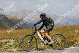 Photo #4036063 | 23-08-2023 12:33 | Passo Dello Stelvio - Peak BICYCLES