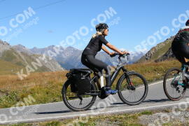 Foto #2697227 | 21-08-2022 11:00 | Passo Dello Stelvio - die Spitze BICYCLES