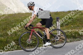 Photo #3531791 | 18-07-2023 14:00 | Passo Dello Stelvio - Peak BICYCLES