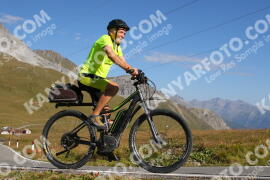 Photo #3980256 | 20-08-2023 10:00 | Passo Dello Stelvio - Peak BICYCLES