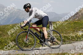 Photo #3529727 | 18-07-2023 12:33 | Passo Dello Stelvio - Peak BICYCLES
