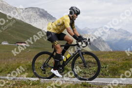 Photo #3695587 | 02-08-2023 11:43 | Passo Dello Stelvio - Peak BICYCLES