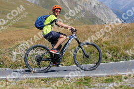 Foto #2727349 | 24-08-2022 11:23 | Passo Dello Stelvio - die Spitze BICYCLES
