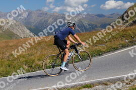 Foto #2665454 | 16-08-2022 10:39 | Passo Dello Stelvio - die Spitze BICYCLES