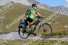 Foto #3910172 | 16-08-2023 10:05 | Passo Dello Stelvio - die Spitze BICYCLES