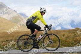Photo #4296190 | 20-09-2023 11:58 | Passo Dello Stelvio - Peak BICYCLES