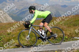 Photo #3982971 | 20-08-2023 12:03 | Passo Dello Stelvio - Peak BICYCLES