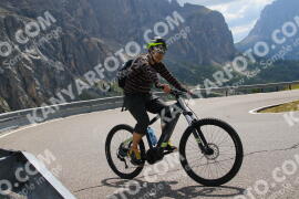 Photo #2502593 | 04-08-2022 15:10 | Gardena Pass BICYCLES