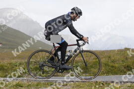 Photo #3748294 | 07-08-2023 12:41 | Passo Dello Stelvio - Peak BICYCLES