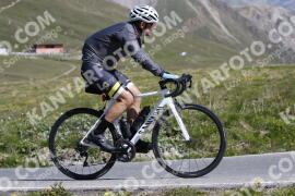 Foto #3237242 | 26-06-2023 10:45 | Passo Dello Stelvio - die Spitze BICYCLES