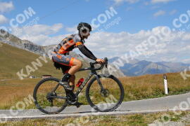Photo #2672250 | 16-08-2022 14:10 | Passo Dello Stelvio - Peak BICYCLES