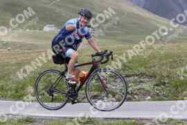 Photo #3202869 | 23-06-2023 13:42 | Passo Dello Stelvio - Peak BICYCLES