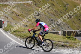 Photo #2717678 | 23-08-2022 11:39 | Passo Dello Stelvio - Prato side BICYCLES