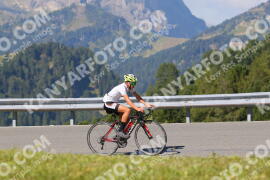 Photo #2498707 | 04-08-2022 10:23 | Gardena Pass BICYCLES