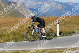 Photo #2740841 | 25-08-2022 14:36 | Passo Dello Stelvio - Peak BICYCLES