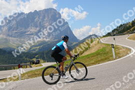 Photo #2500881 | 04-08-2022 13:00 | Gardena Pass BICYCLES