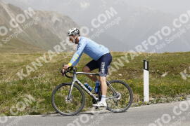 Photo #3184855 | 21-06-2023 11:36 | Passo Dello Stelvio - Peak BICYCLES