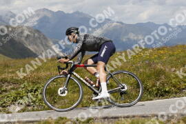 Photo #3628564 | 29-07-2023 13:57 | Passo Dello Stelvio - Peak BICYCLES