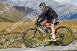 Photo #4293227 | 19-09-2023 13:44 | Passo Dello Stelvio - Peak BICYCLES