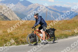 Foto #2740265 | 25-08-2022 14:04 | Passo Dello Stelvio - die Spitze BICYCLES
