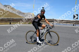 Photo #2730393 | 24-08-2022 12:59 | Passo Dello Stelvio - Peak BICYCLES