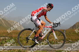 Photo #4046802 | 24-08-2023 11:13 | Passo Dello Stelvio - Peak BICYCLES