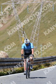 Foto #2729926 | 24-08-2022 12:39 | Passo Dello Stelvio - die Spitze BICYCLES