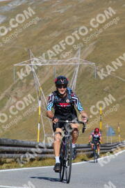 Foto #4296036 | 20-09-2023 10:10 | Passo Dello Stelvio - die Spitze BICYCLES