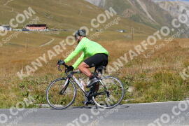 Photo #2739511 | 25-08-2022 13:37 | Passo Dello Stelvio - Peak BICYCLES
