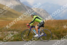 Photo #2680115 | 17-08-2022 13:19 | Passo Dello Stelvio - Peak BICYCLES