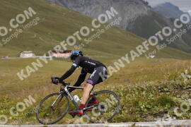 Photo #3693932 | 02-08-2023 10:52 | Passo Dello Stelvio - Peak BICYCLES