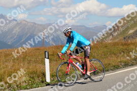 Photo #2669463 | 16-08-2022 12:30 | Passo Dello Stelvio - Peak BICYCLES