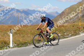 Photo #2739471 | 25-08-2022 13:37 | Passo Dello Stelvio - Peak BICYCLES