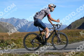 Photo #4154165 | 04-09-2023 10:03 | Passo Dello Stelvio - Peak BICYCLES