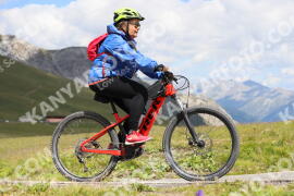 Foto #3604491 | 28-07-2023 12:01 | Passo Dello Stelvio - die Spitze BICYCLES