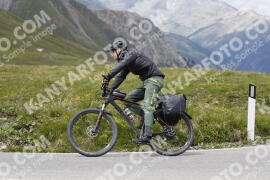 Foto #3310095 | 02-07-2023 14:57 | Passo Dello Stelvio - die Spitze BICYCLES