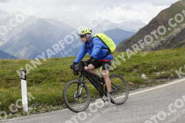 Photo #3302545 | 01-07-2023 14:49 | Passo Dello Stelvio - Peak BICYCLES