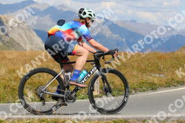 Foto #2753363 | 26-08-2022 12:28 | Passo Dello Stelvio - die Spitze BICYCLES