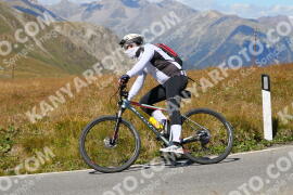Photo #2700363 | 21-08-2022 14:09 | Passo Dello Stelvio - Peak BICYCLES