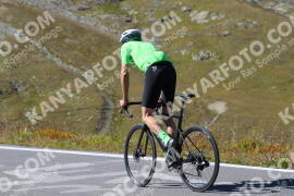 Photo #3958418 | 19-08-2023 11:10 | Passo Dello Stelvio - Peak BICYCLES